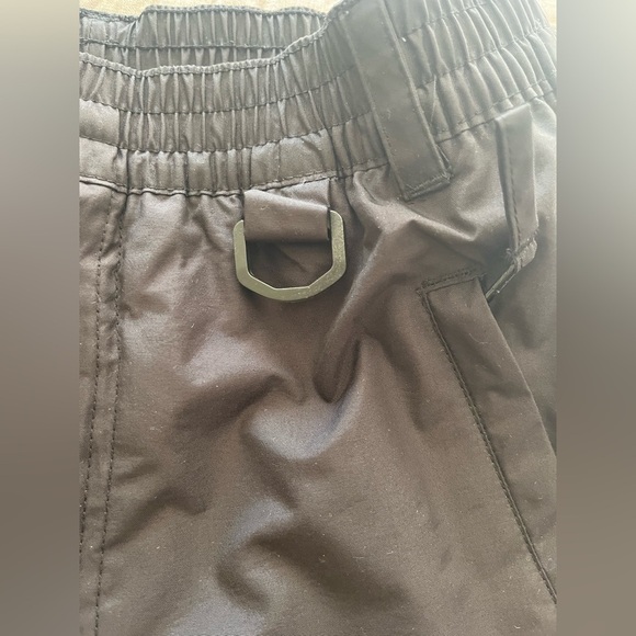 Sport Essentials cargo snow black kids pants size 10. - Picture 3 of 10